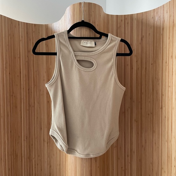 assembly NY Tops - Assembly NY keyhole detail rib tank